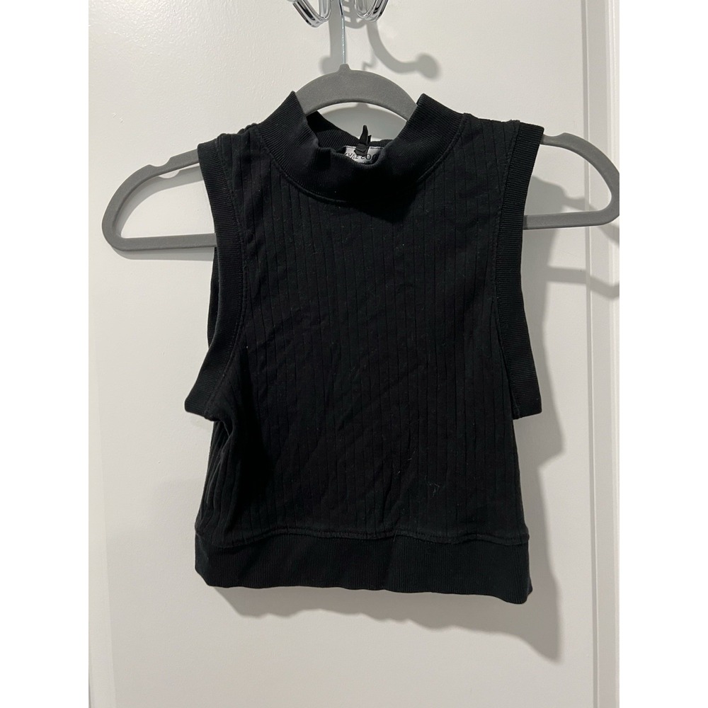 ✨ Brave Soul London Cropped High Neck Top - Size Medium - Black